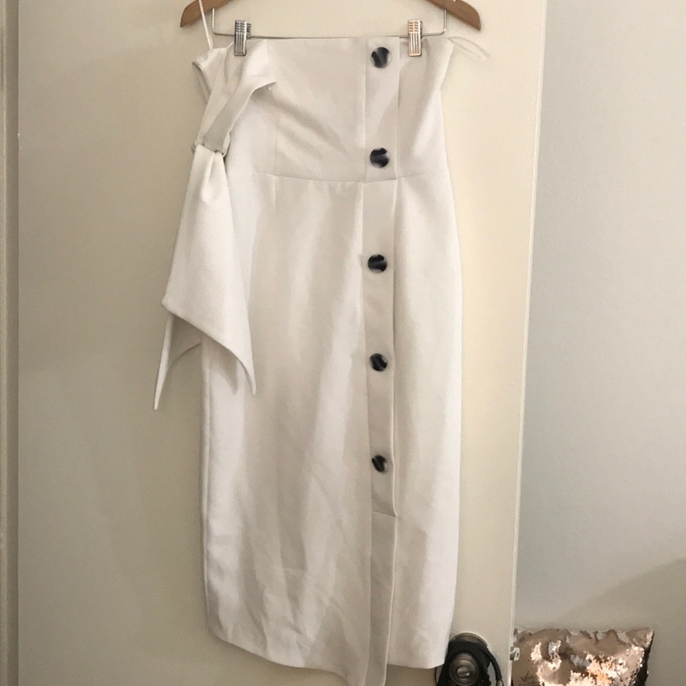 🌼🆕 RIVER ISLAND WHITE MIDI DRESS (NWOT)